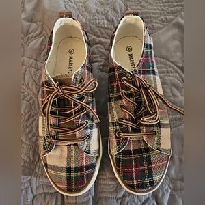 MarleyLilly plaid sneakers size 6